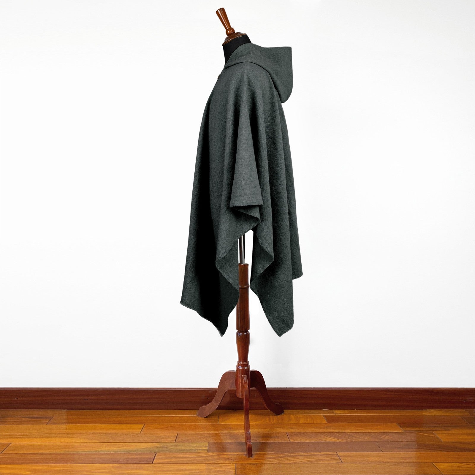 Zumbahua - 100% Llama Wool Handwoven Hooded Poncho - Unisex - Charcoal Black