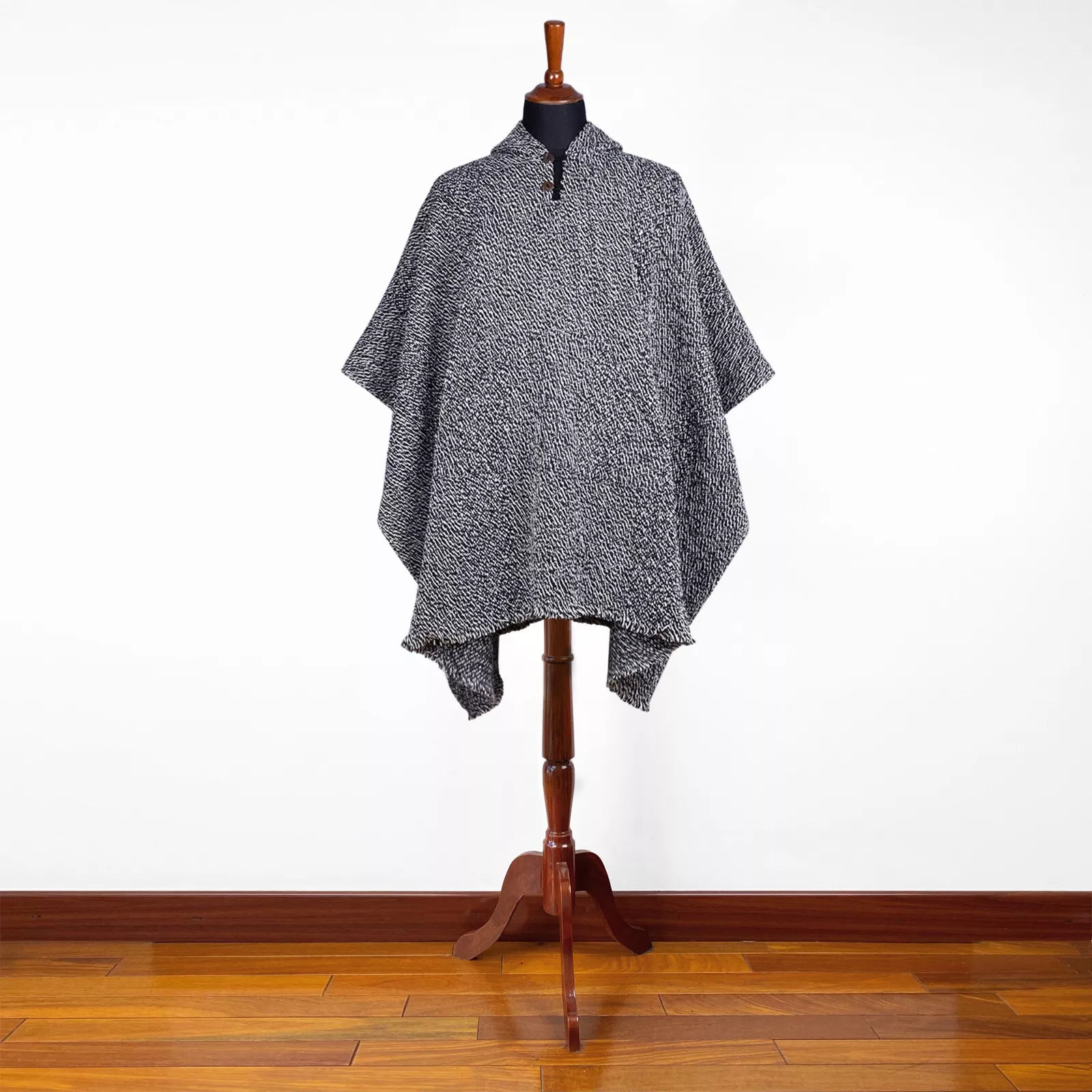 Quevedo - Llama Wool Unisex South American Handwoven Hooded Poncho - black and white pattern - pocket