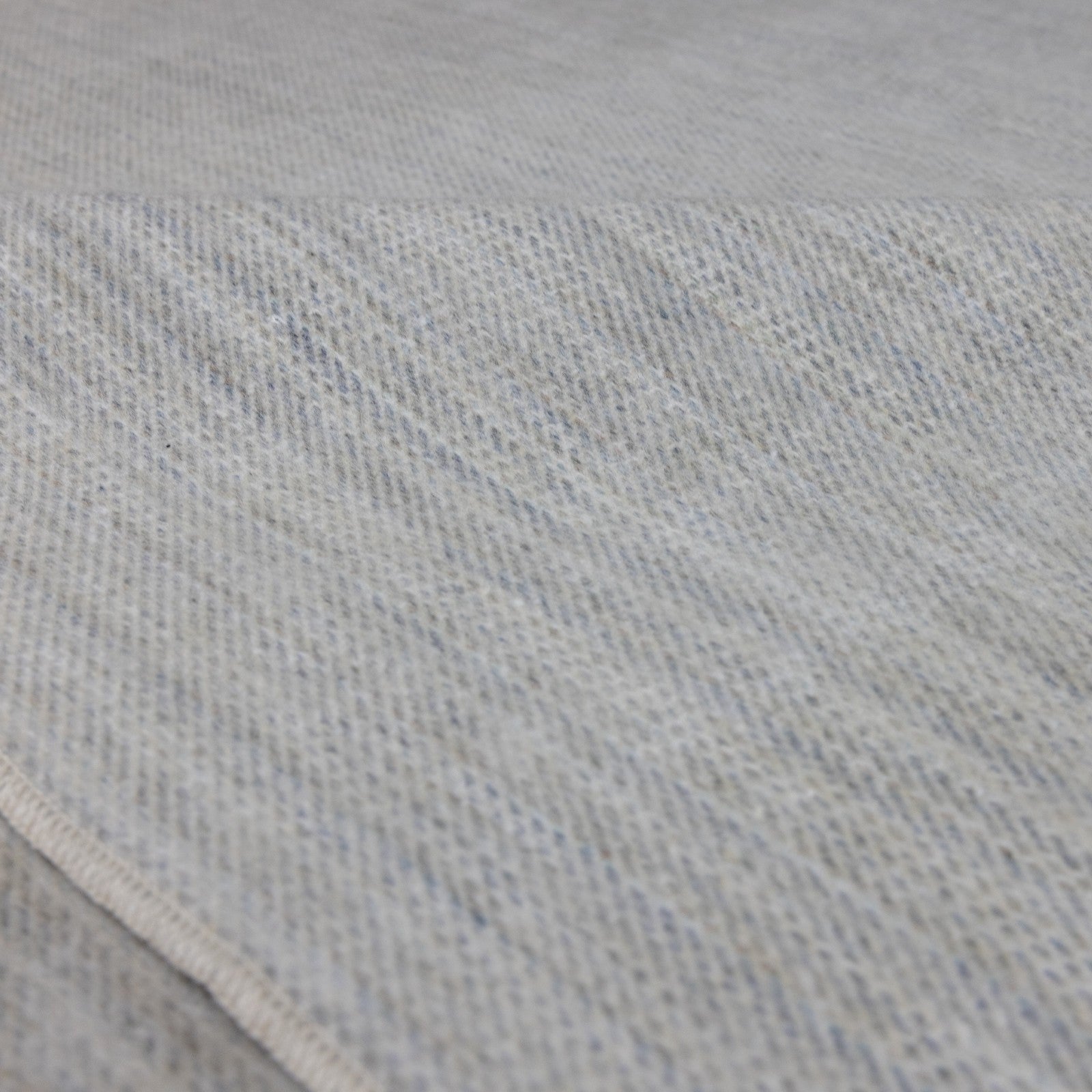 Guaranda - Double Density Baby Alpaca Wool Throw Blanket / Sofa Cover - Queen 94 x 65 - Silver Gray