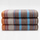 Yacullacta baby alpaca wool blanket – product photo 4