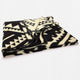 Tarpuna xl reversible alpaca wool blanket – product photo 9
