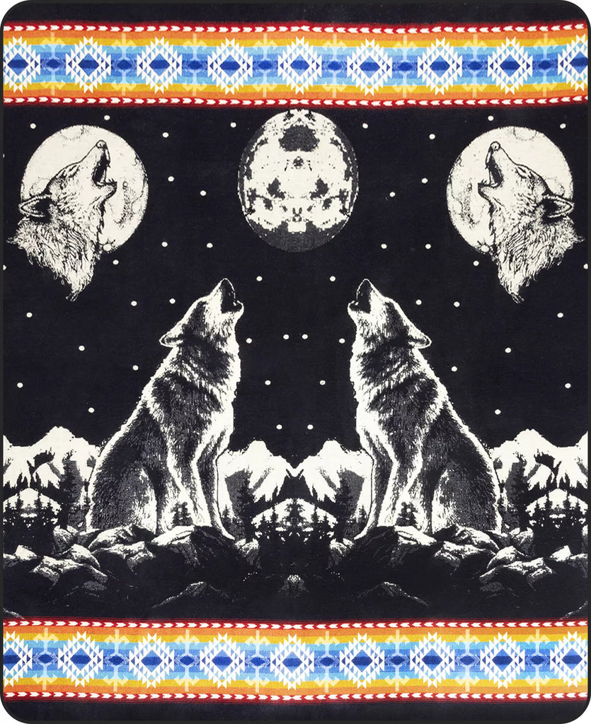 Extra Large Baby Alpaca Wool Blanket - Wolf Pattern - Reversible Extra Large Baby Alpaca Wool Blanket - Wolf Pattern - Reversible