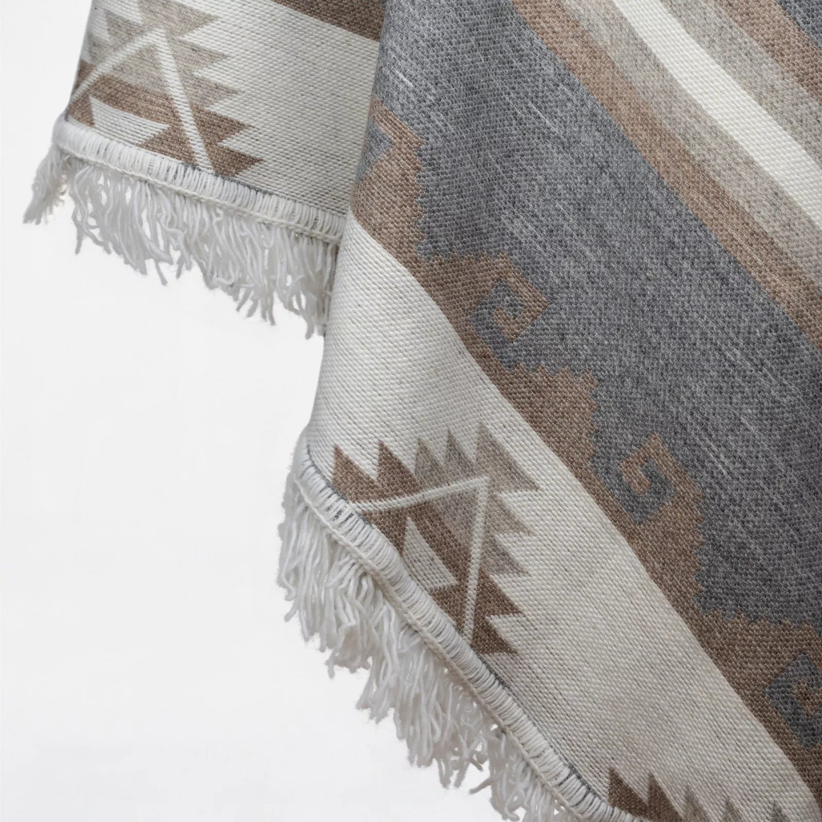 Antikuna - Llama Wool Unisex V-Shaped S. American Handwoven Thick Hooded Poncho - Andean pattern - gray/earth tones