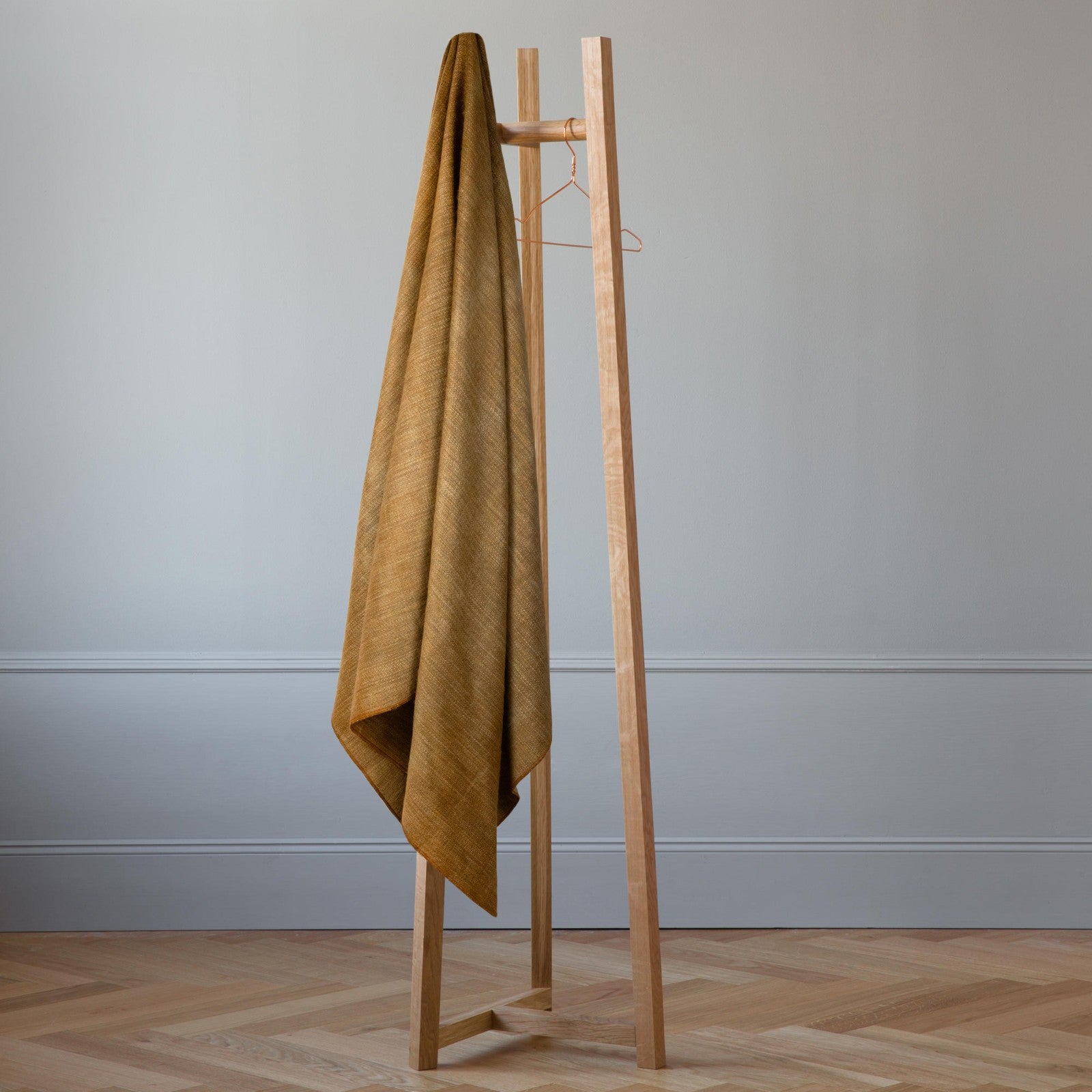 Chilintomo - Double Density Baby Alpaca Wool Throw Blanket / Sofa Cover - Queen 94 x 65 - camel gold