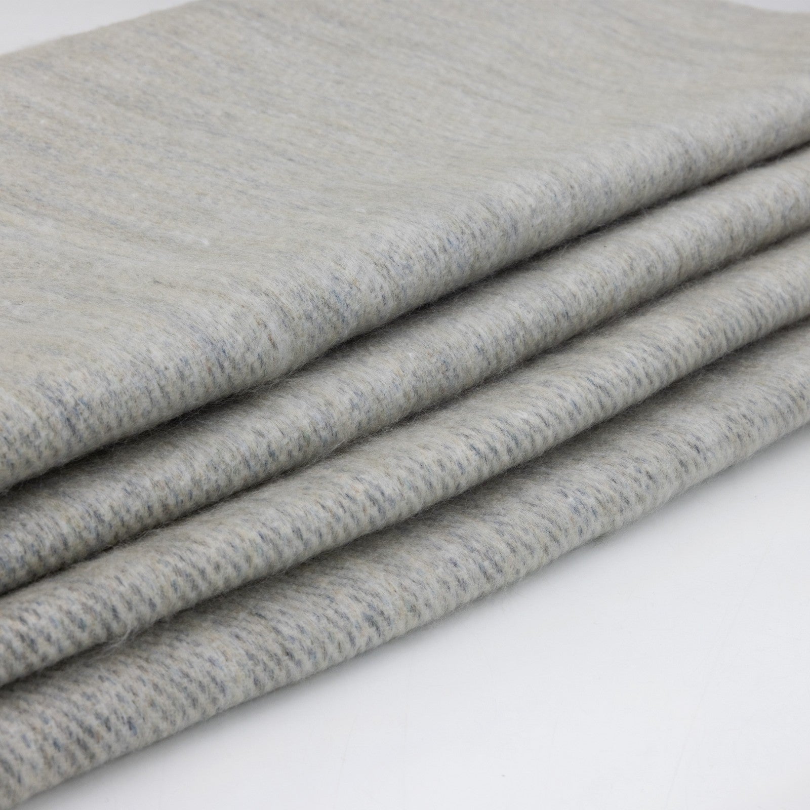 Guaranda - Double Density Baby Alpaca Wool Throw Blanket / Sofa Cover - Queen 94 x 65 - Silver Gray