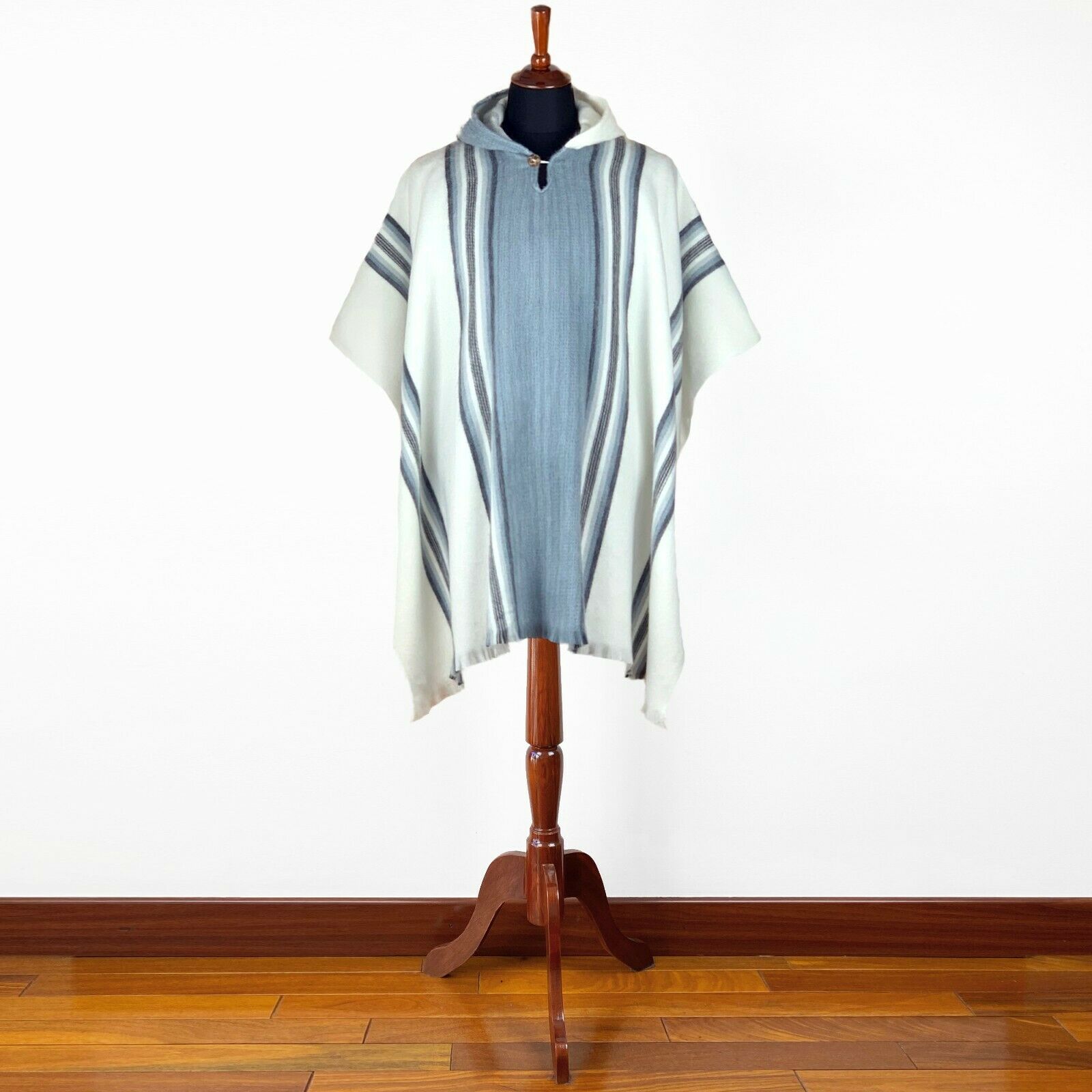 Carchipulla - Lightweight Baby Alpaca Hooded Poncho - Striped White/Gray Pattern - Unisex