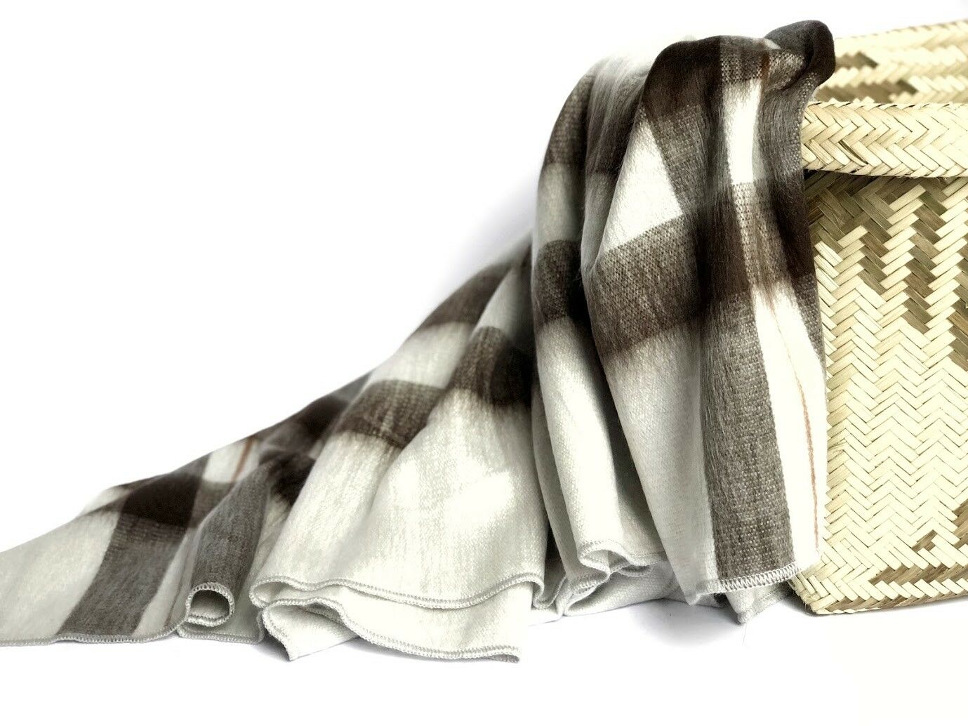 Tungurahua - Baby Alpaca Wool Throw Blanket / Sofa Cover - Queen 90" x 65" - white cross stripes pattern
