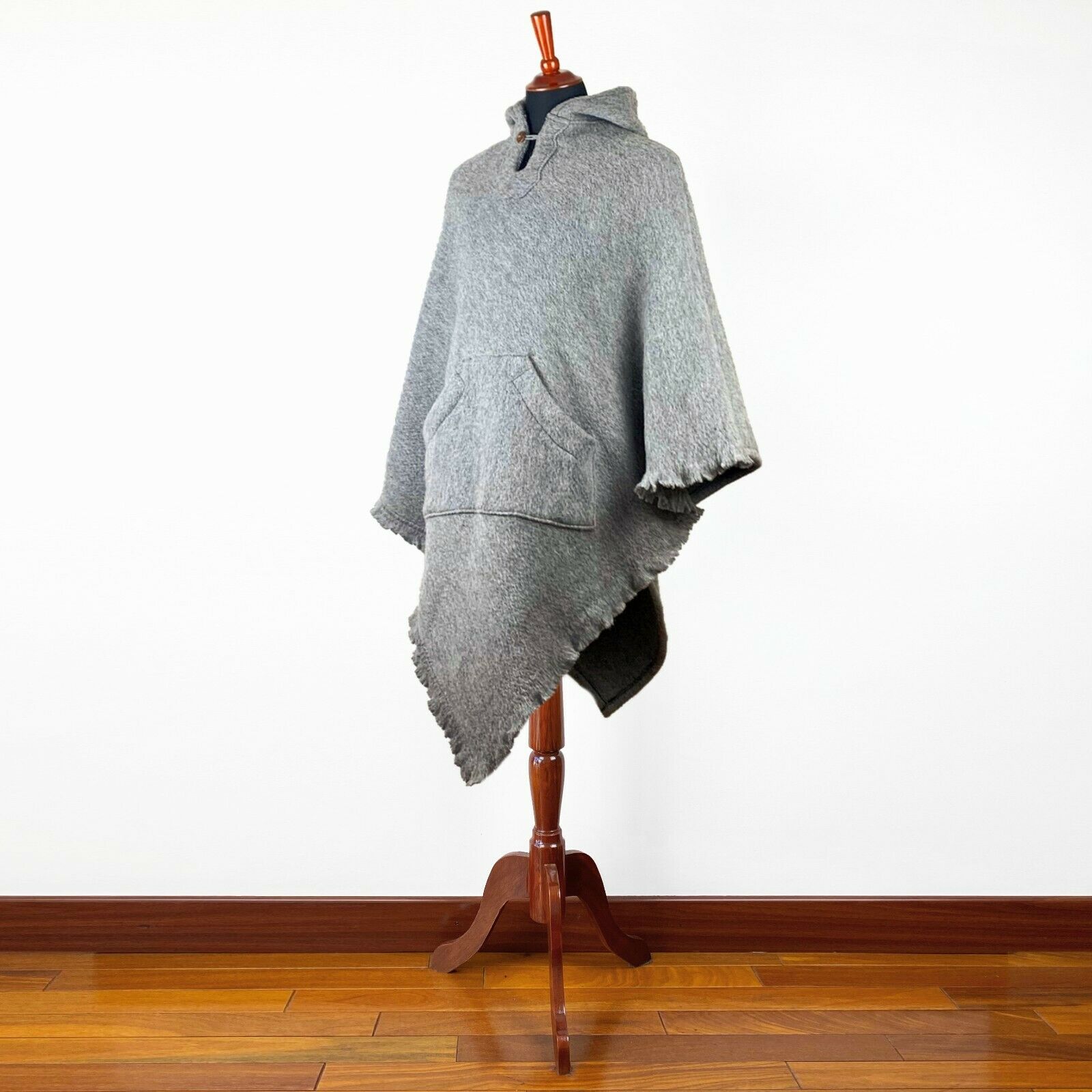 Extra Large Surfers Poncho with hood and pocket llama wool - GRAY