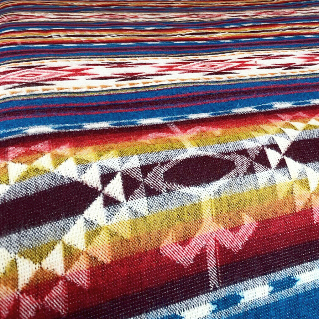 Toabunchi - Baby Alpaca Blanket - Extra Large - Aztec Southwest Pattern