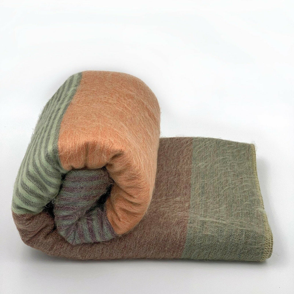 Alaina Light Taupe Alpaca Wool Reversible Throw Blanket 50x70 + Reviews Alaina Light Taupe Alpaca Wool Reversible Throw Blanket 50x70 + Reviews