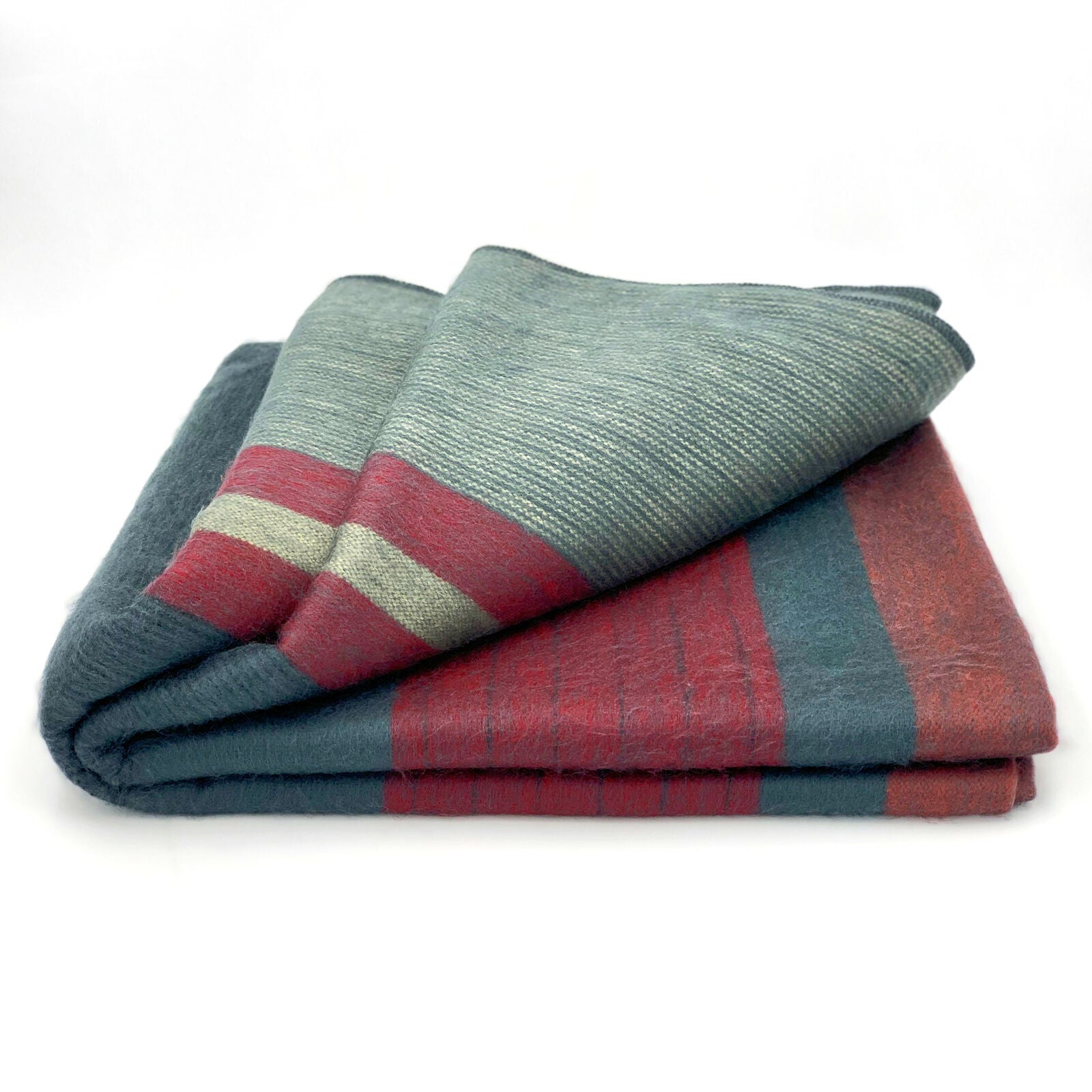 Atacazo - Baby Alpaca Wool Throw Blanket / Sofa Cover - Queen 98" x 67" - Carbon/Red