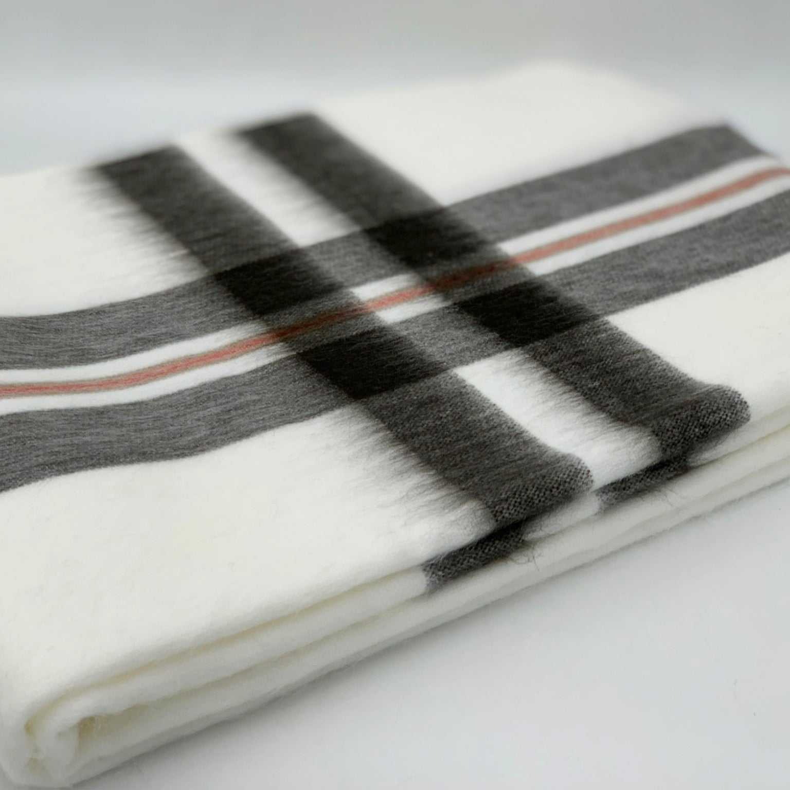 Baby Alpaca Wool Throw Blanket Queen - Tungurahua - white cross stripes ...