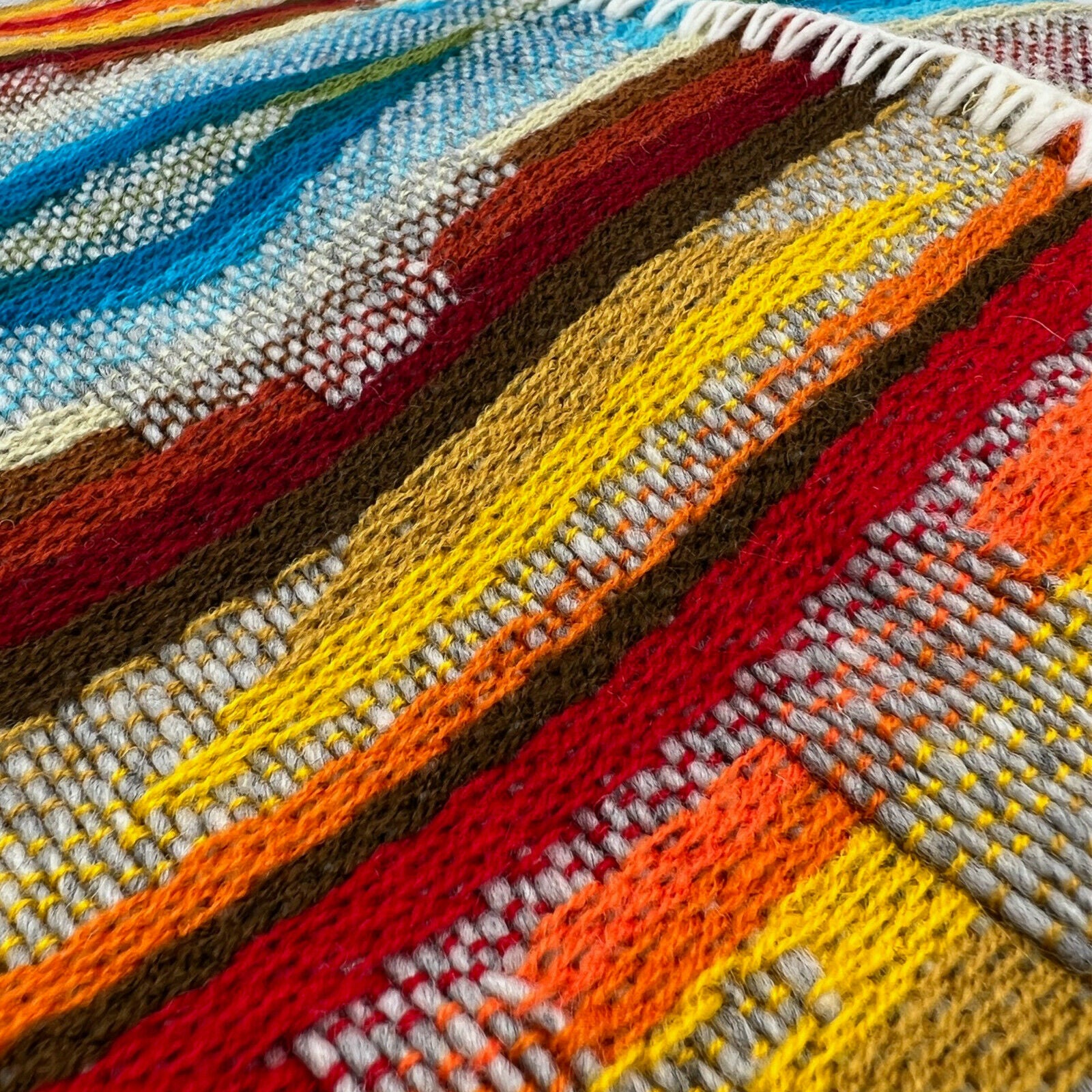 Yapi - Llama wool Unisex Hooded Open Cape Poncho - Authentic South American Aztec pattern - GREY