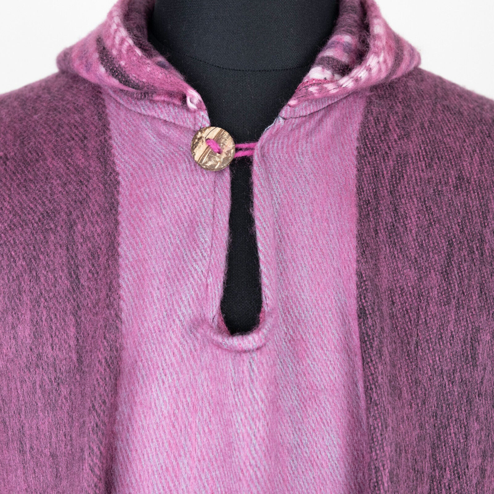 Jibiruche - Lightweight Baby Alpaca Fringed Hooded Poncho - Purple - Unisex