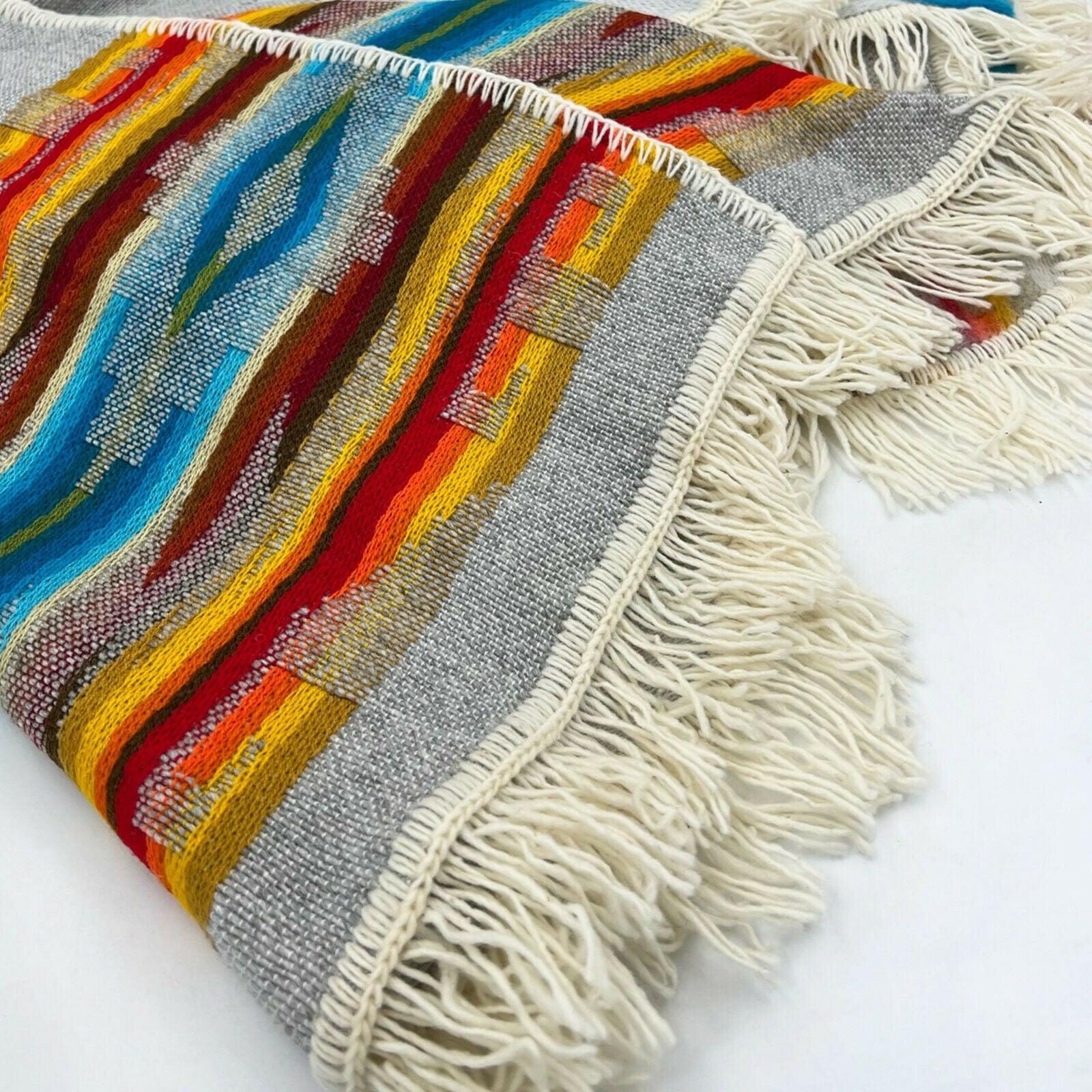 Yapi - Llama wool Unisex Hooded Open Cape Poncho - Authentic South American Aztec pattern - GREY
