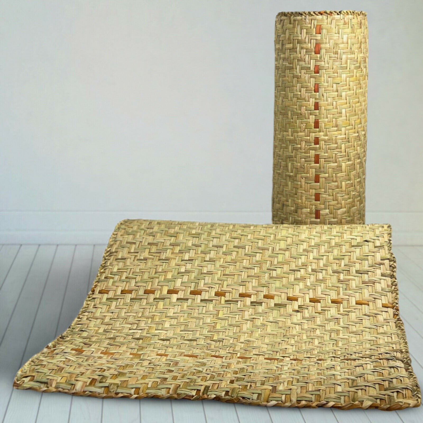 Handwoven Organic Petate Tule Rush Straw Rug/floor bed/bedroll mat 3.5'x6'